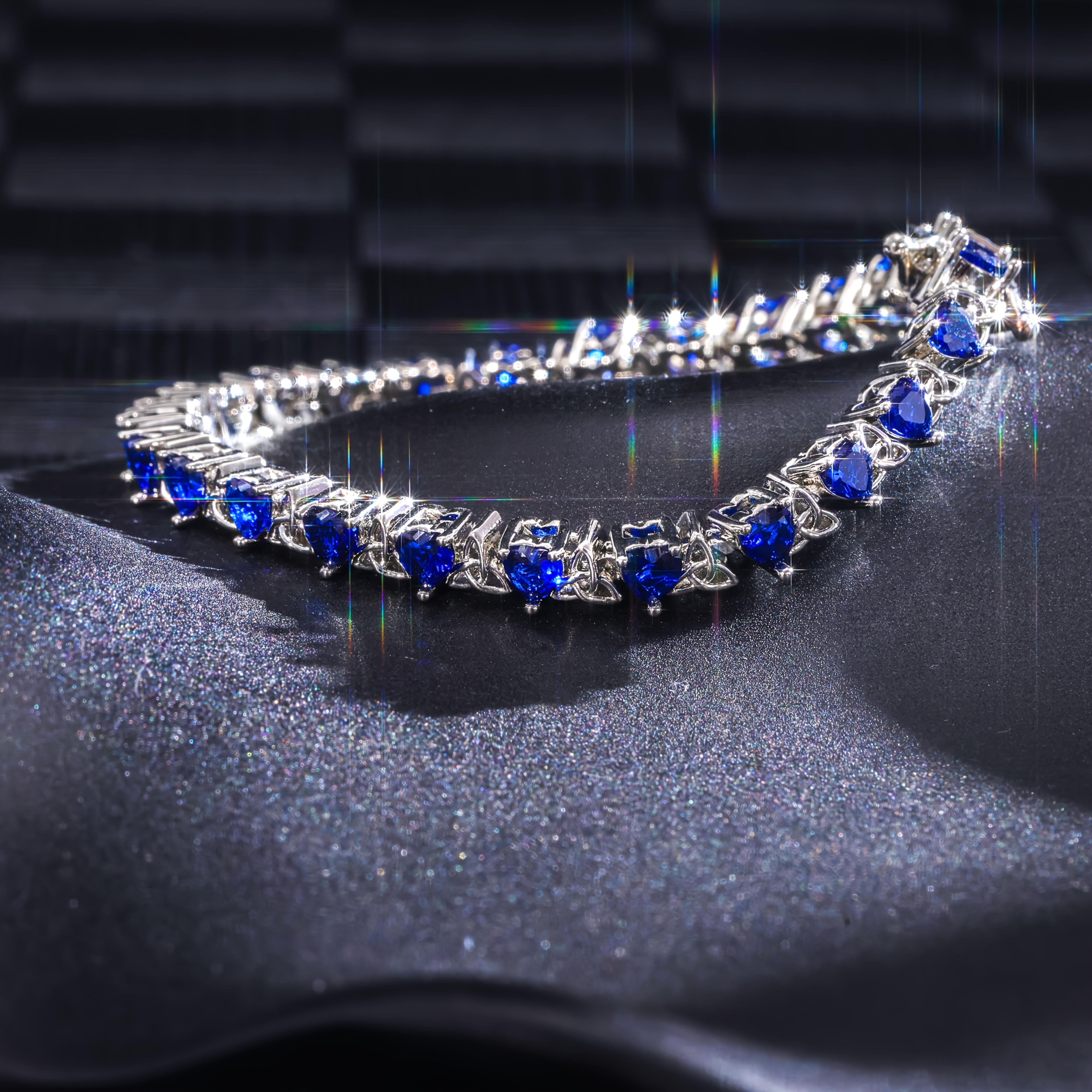 Women's 925 Sterling Silver Sparkling Zirconia Bracelet — Stylish Gift